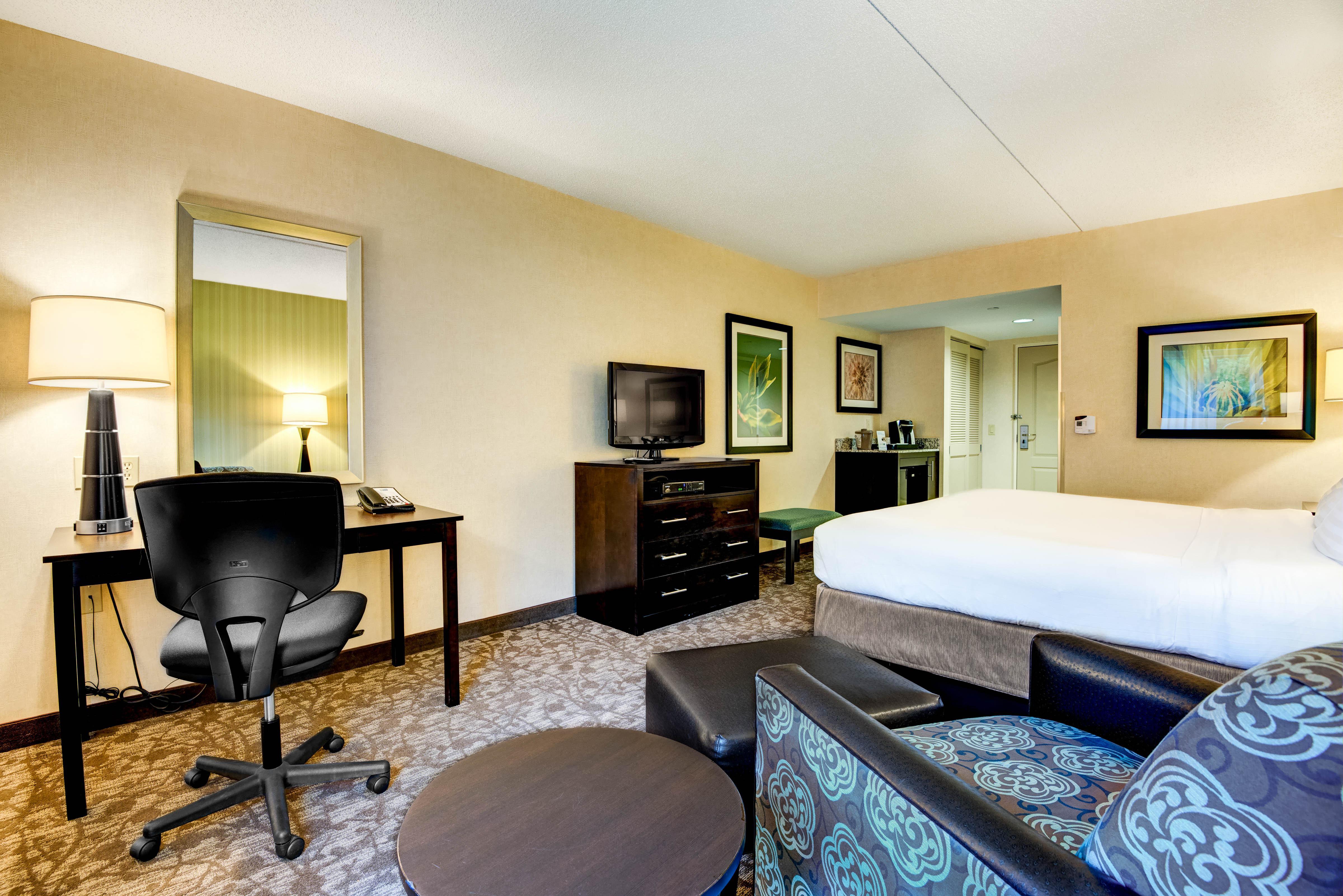 Holiday Inn Express - Neptune By Ihg Zewnętrze zdjęcie