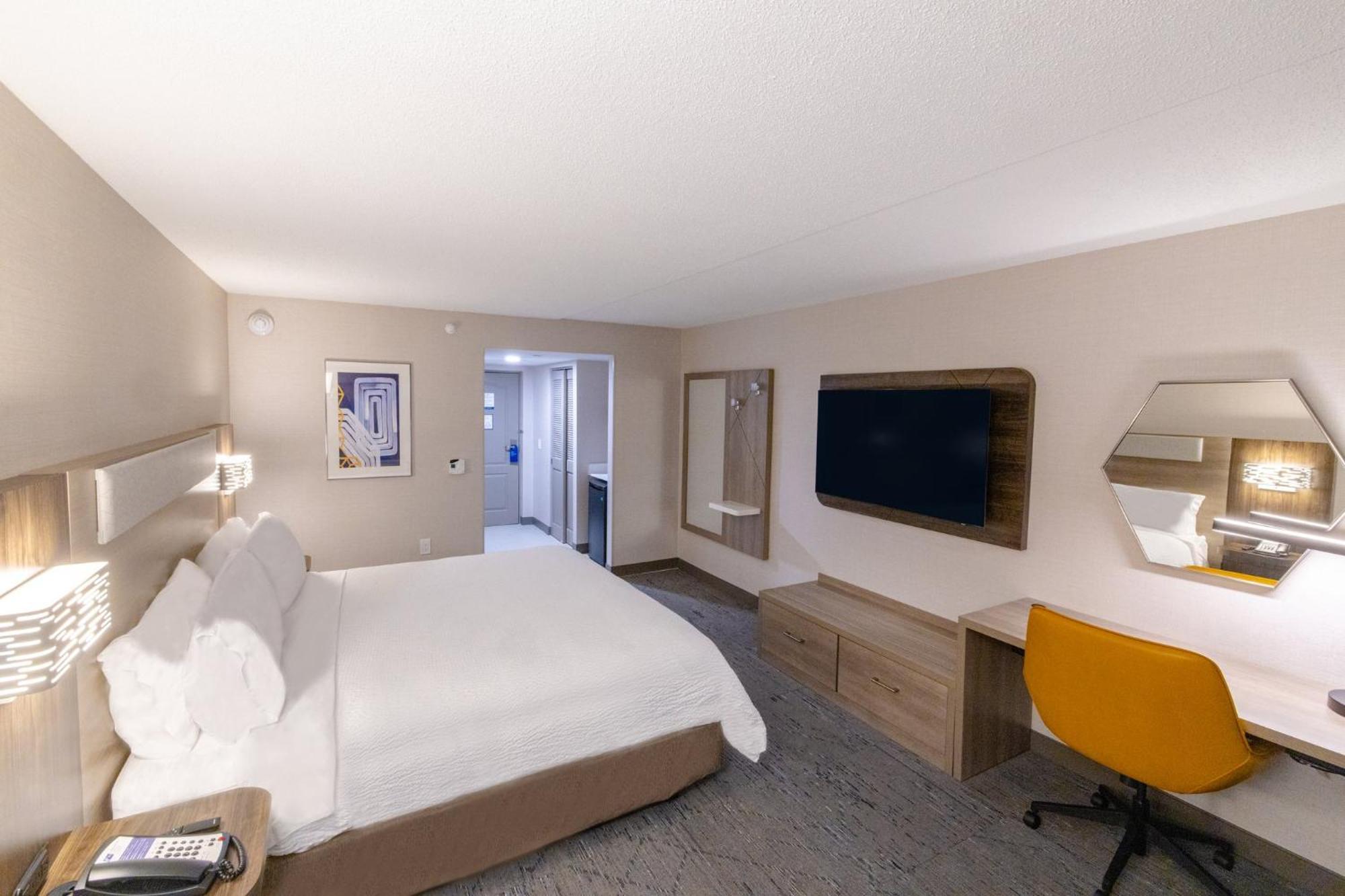 Holiday Inn Express - Neptune By Ihg Zewnętrze zdjęcie