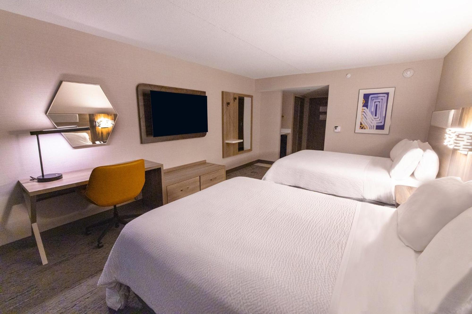 Holiday Inn Express - Neptune By Ihg Zewnętrze zdjęcie